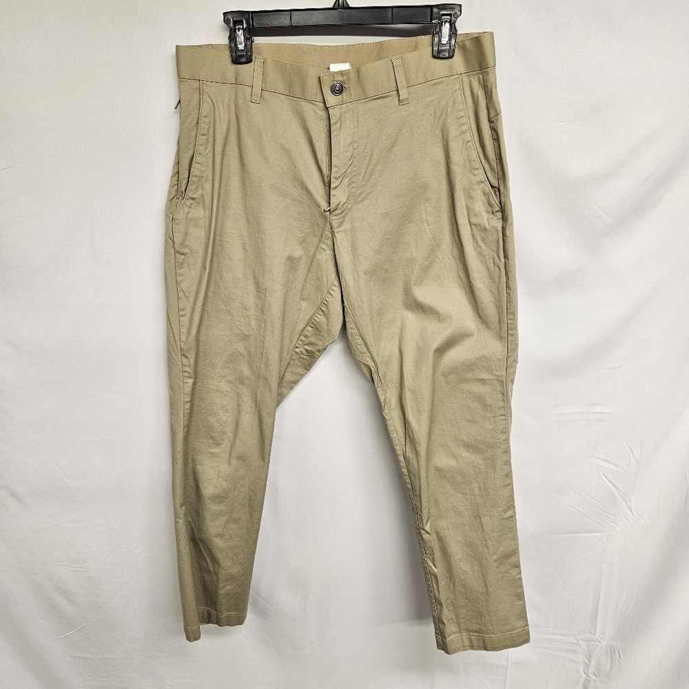 Fabletics Pants Mens 32 x 26 Chino Tan Straight Leg Business Golf